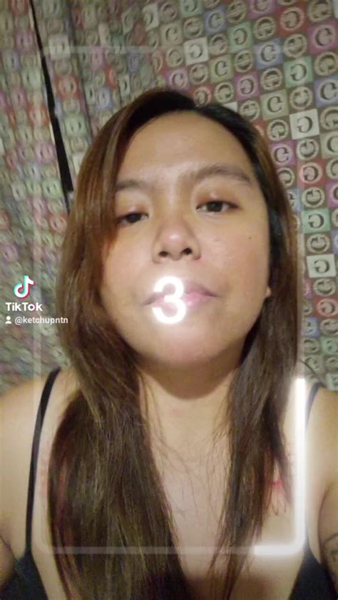 khasly porn|Nagfinger si Khasly after maligo .
